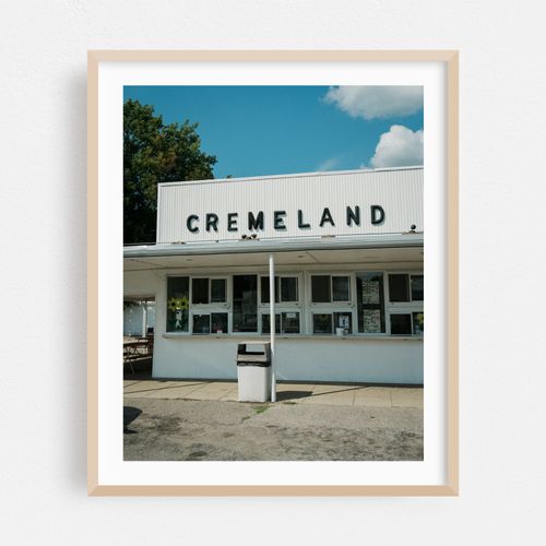 Cremeland Drive In, Manchester