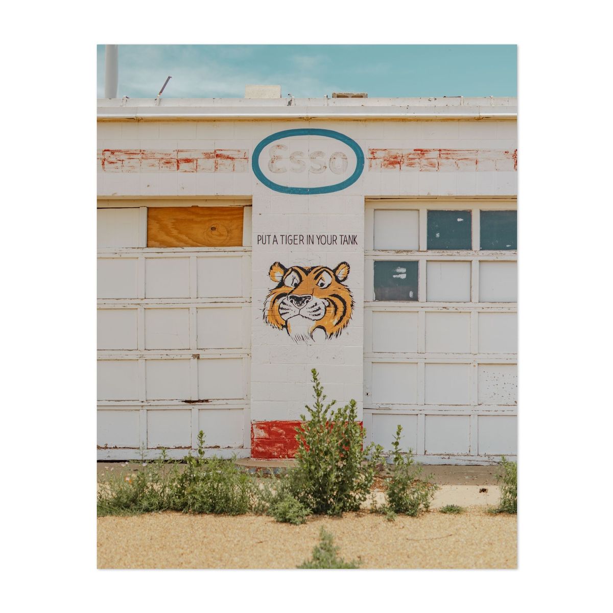 Esso Station 02 – image 1 of 2