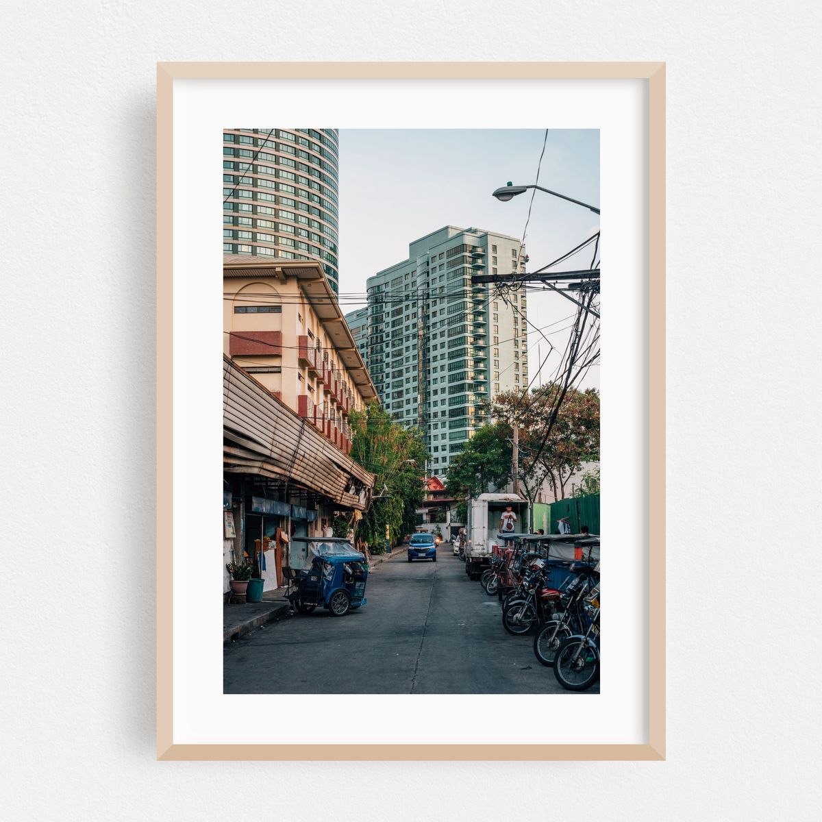 Poblacion, Makati 06 – image 1 of 16