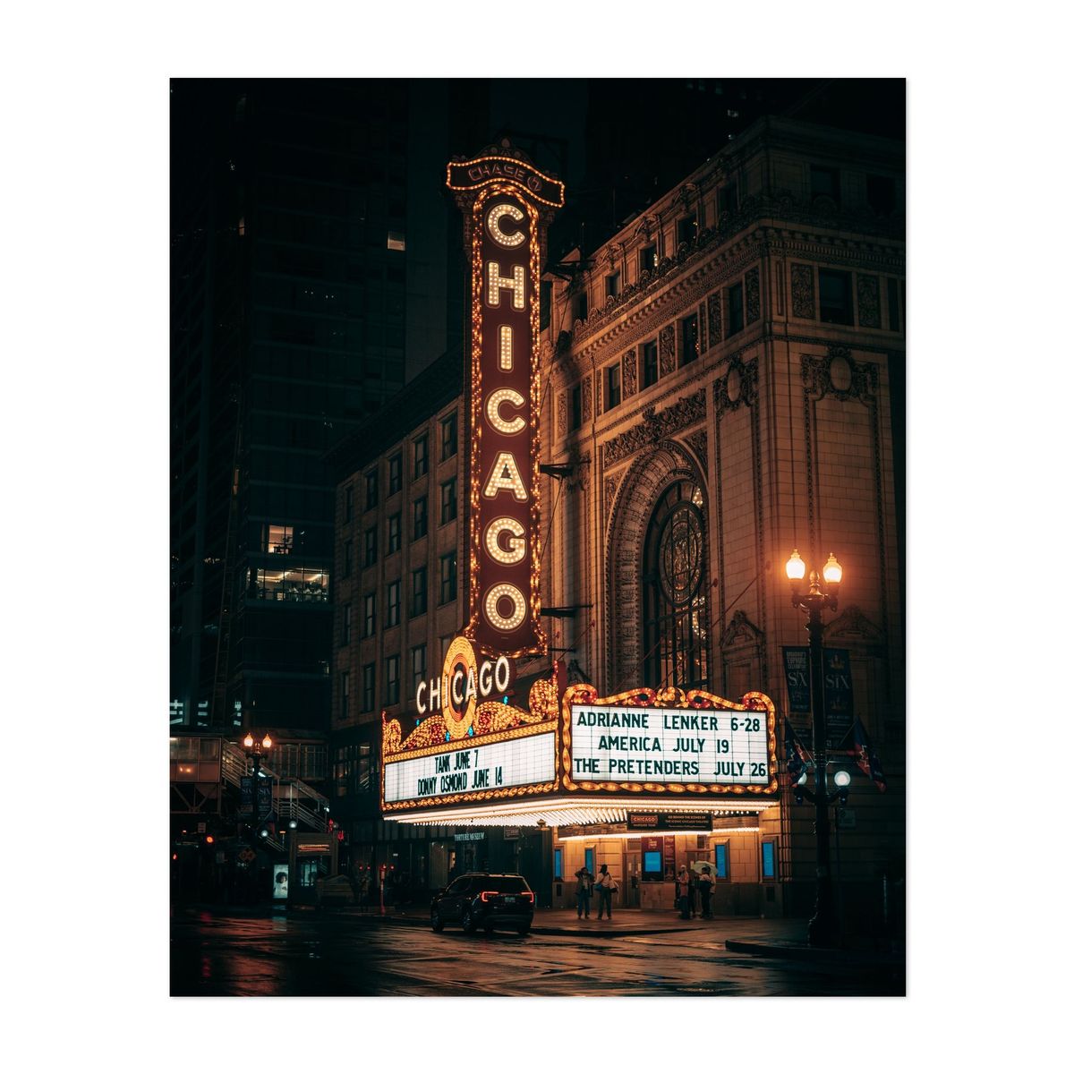 The Chicago Theatre 02 – image 1 of 2