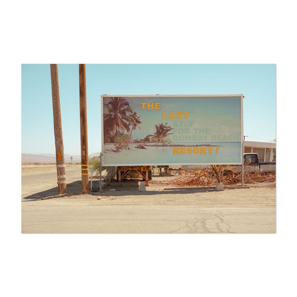 Bombay Beach 08 – image 1 of 2