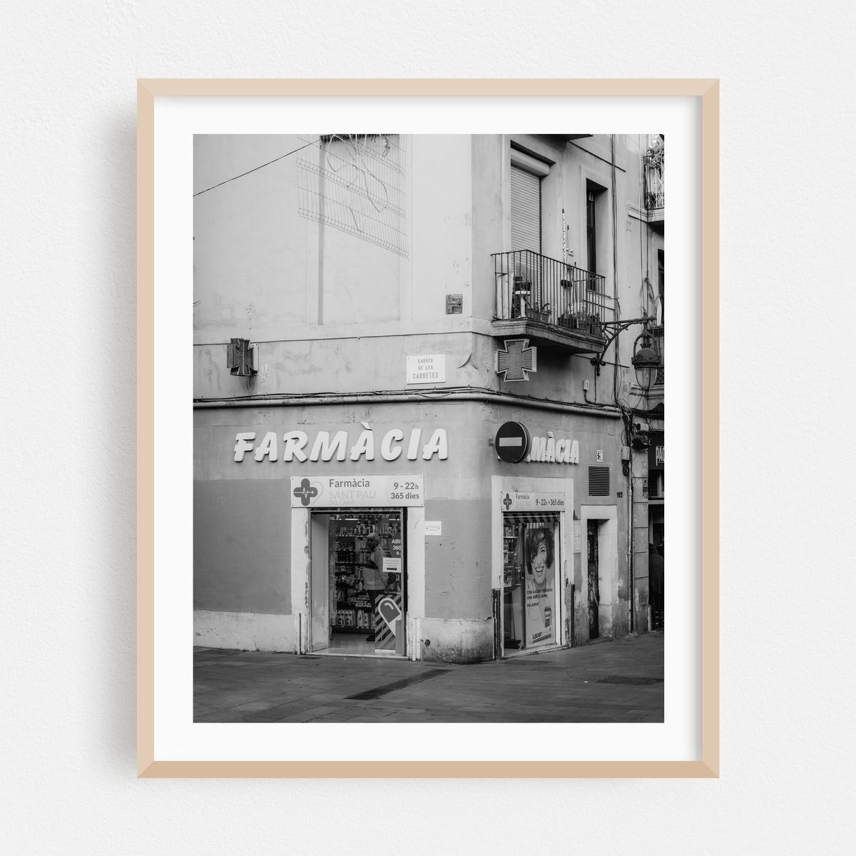 Farmacia, Barcelona B&W – image 1 of 12
