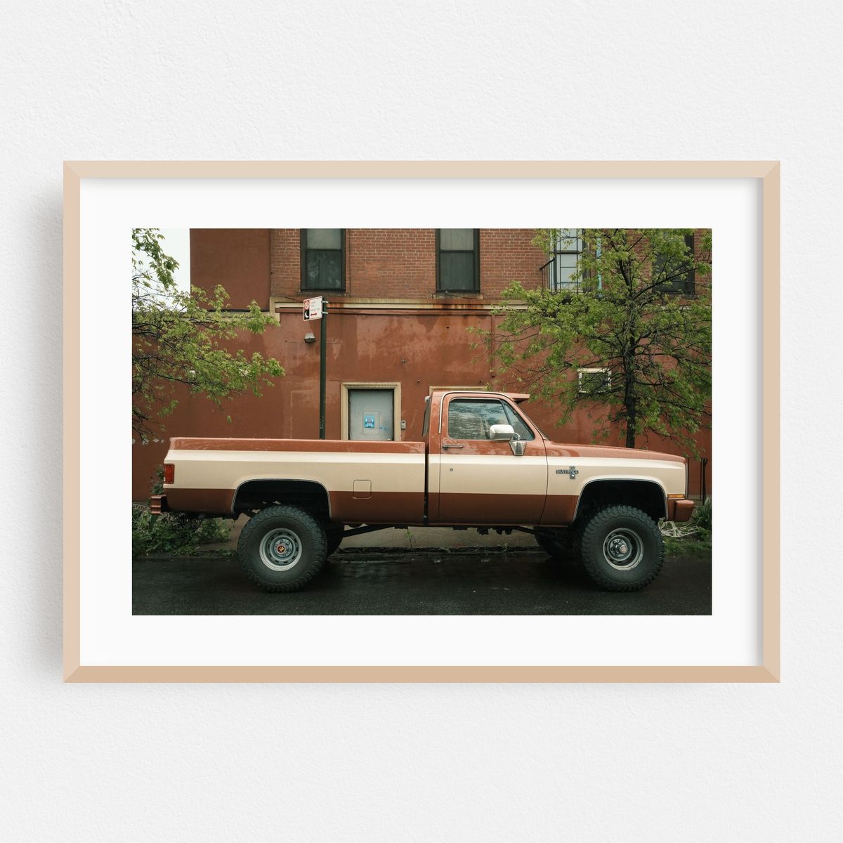 Silverado, Red Hook – image 1 of 6