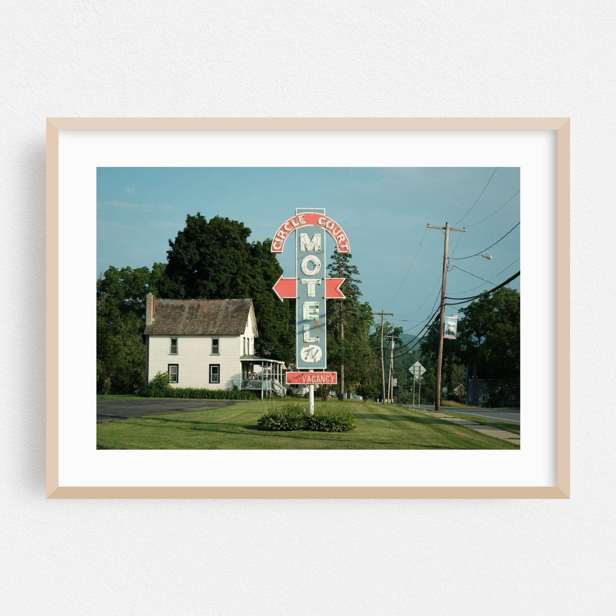 Circle Court Motel, Ticonderoga 02 – image 1 of 6