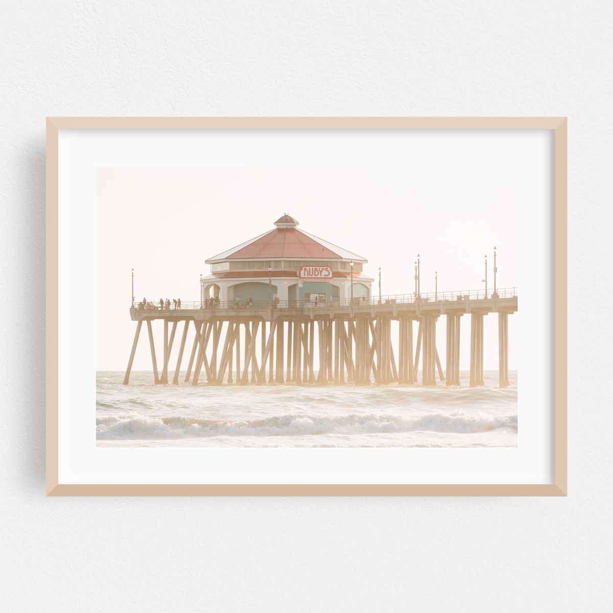 Ruby's, Huntington Beach 02 – image 1 of 6