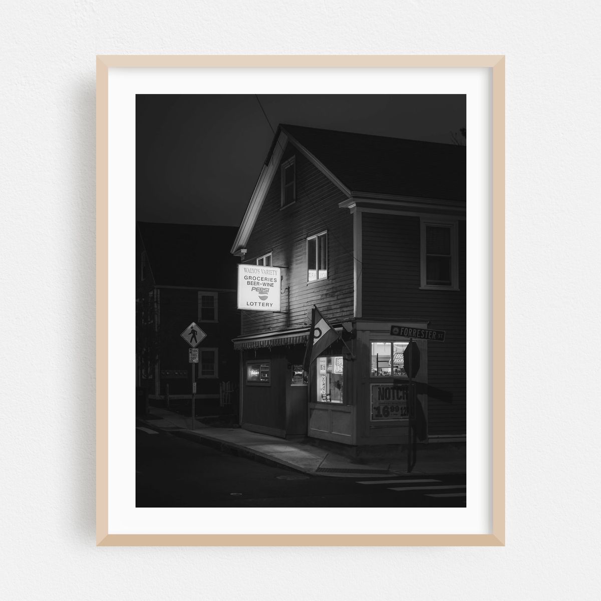 Walyo's Variety, Salem B&W – image 1 of 12