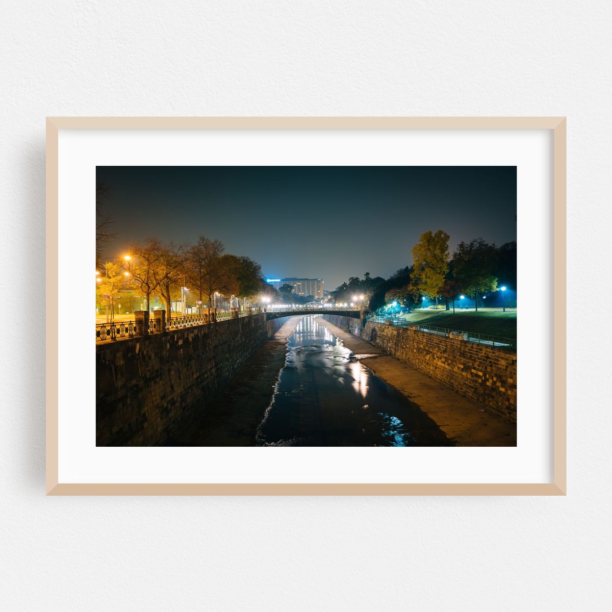 Wienfluss at Stadtpark – image 1 of 6