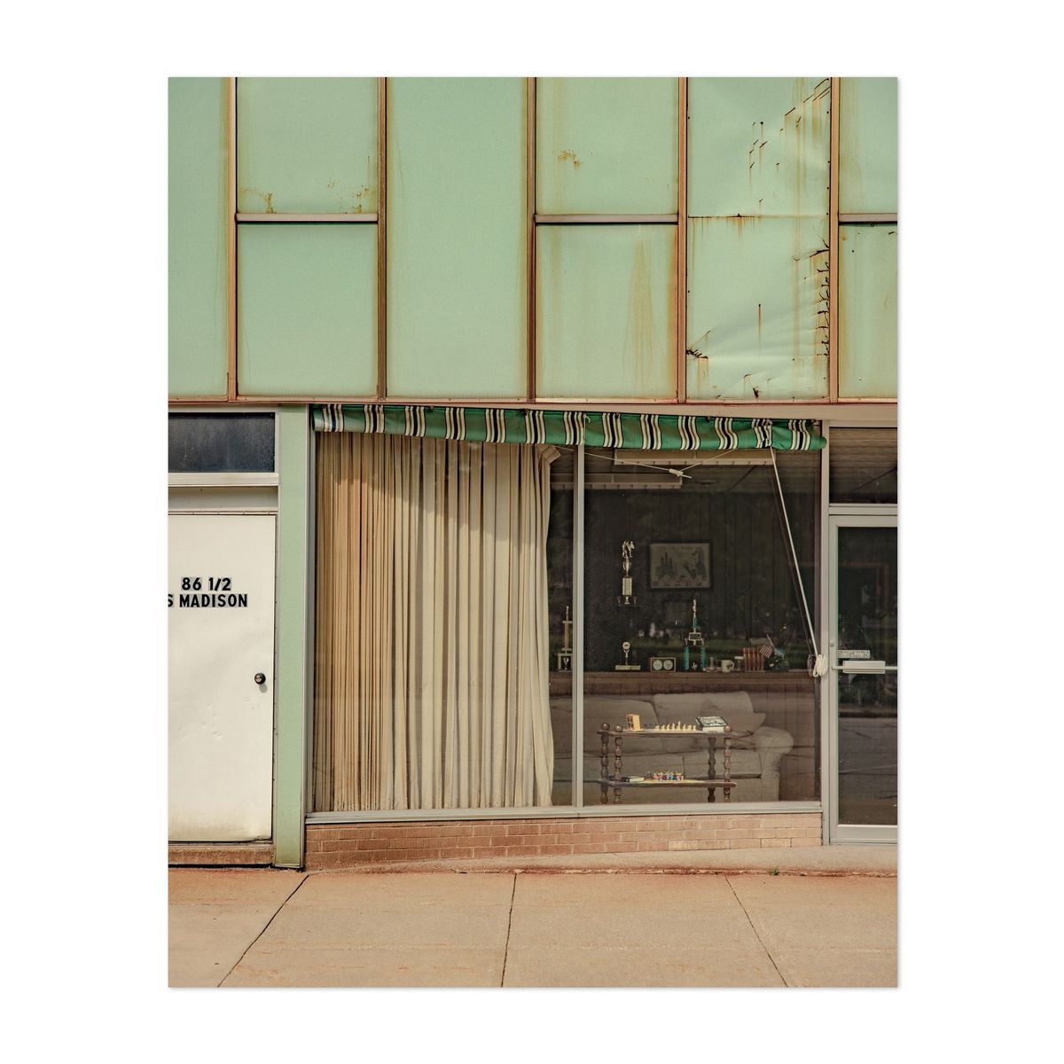Carthage Storefront 02 – image 1 of 2