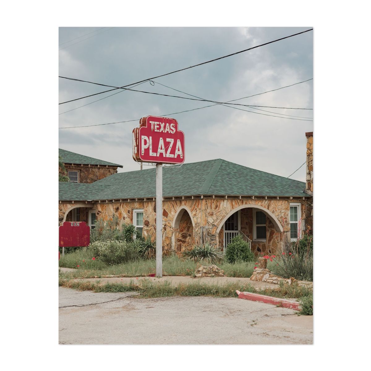 Texas Plaza 01 – image 1 of 2