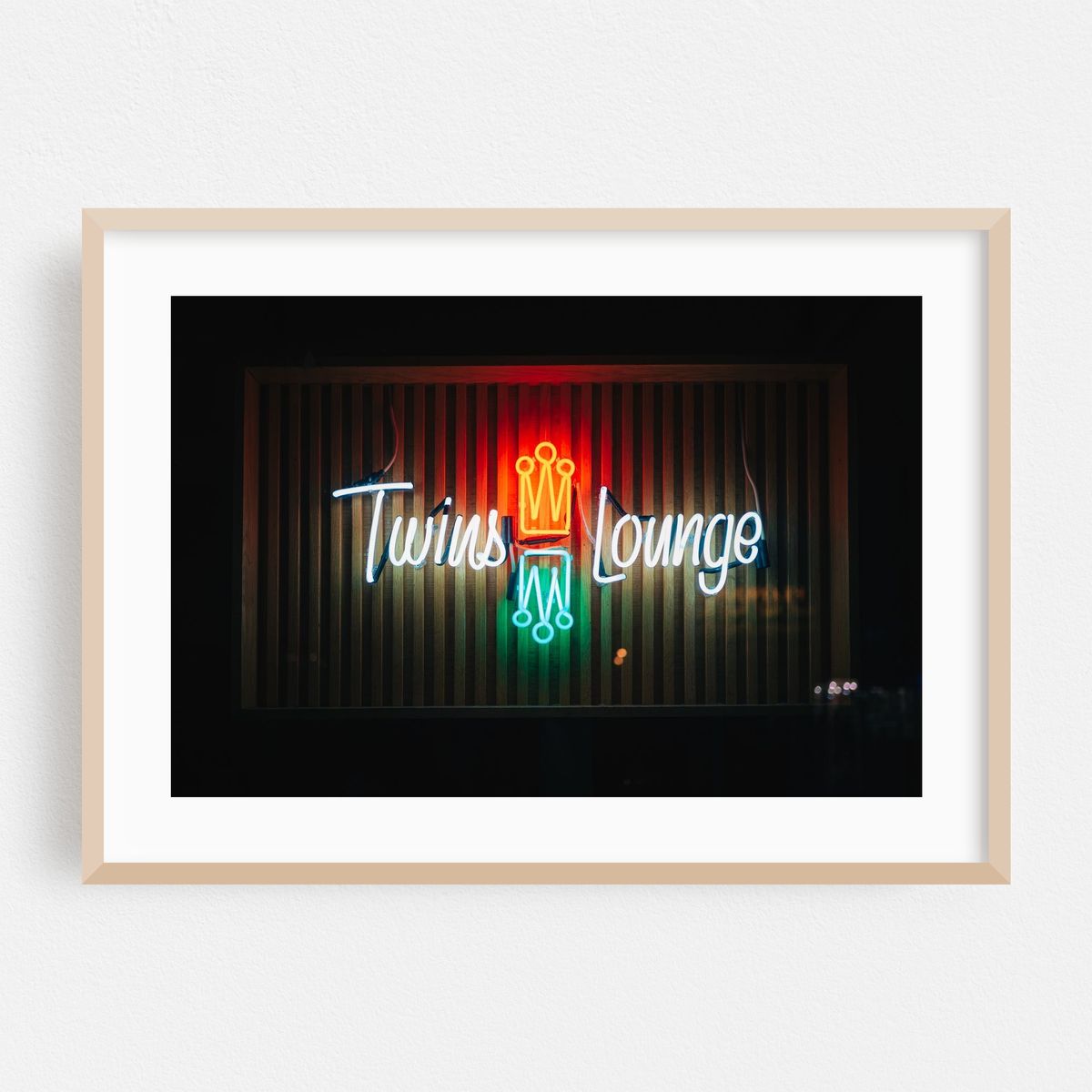 Twins Lounge, Greenpoint – image 1 of 6