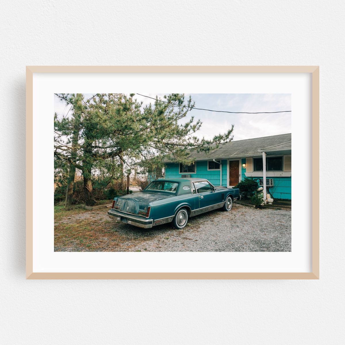 Silver Sands Motel 01 – image 1 of 6