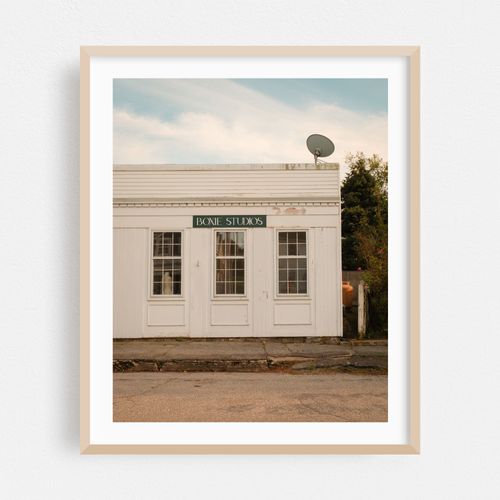 Boxie Studios, Noank