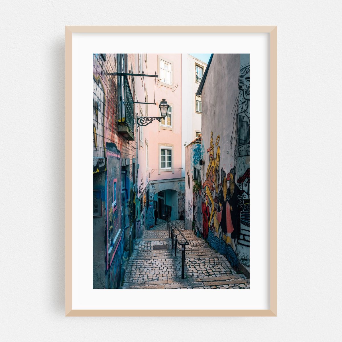Street Art, Lisbon – image 1 of 16
