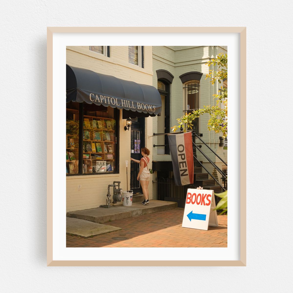Capitol Hill Books, Washington – image 1 of 12
