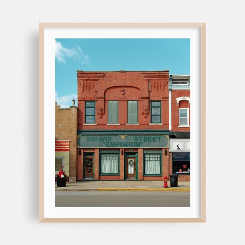 Vacant Second Street Emporium