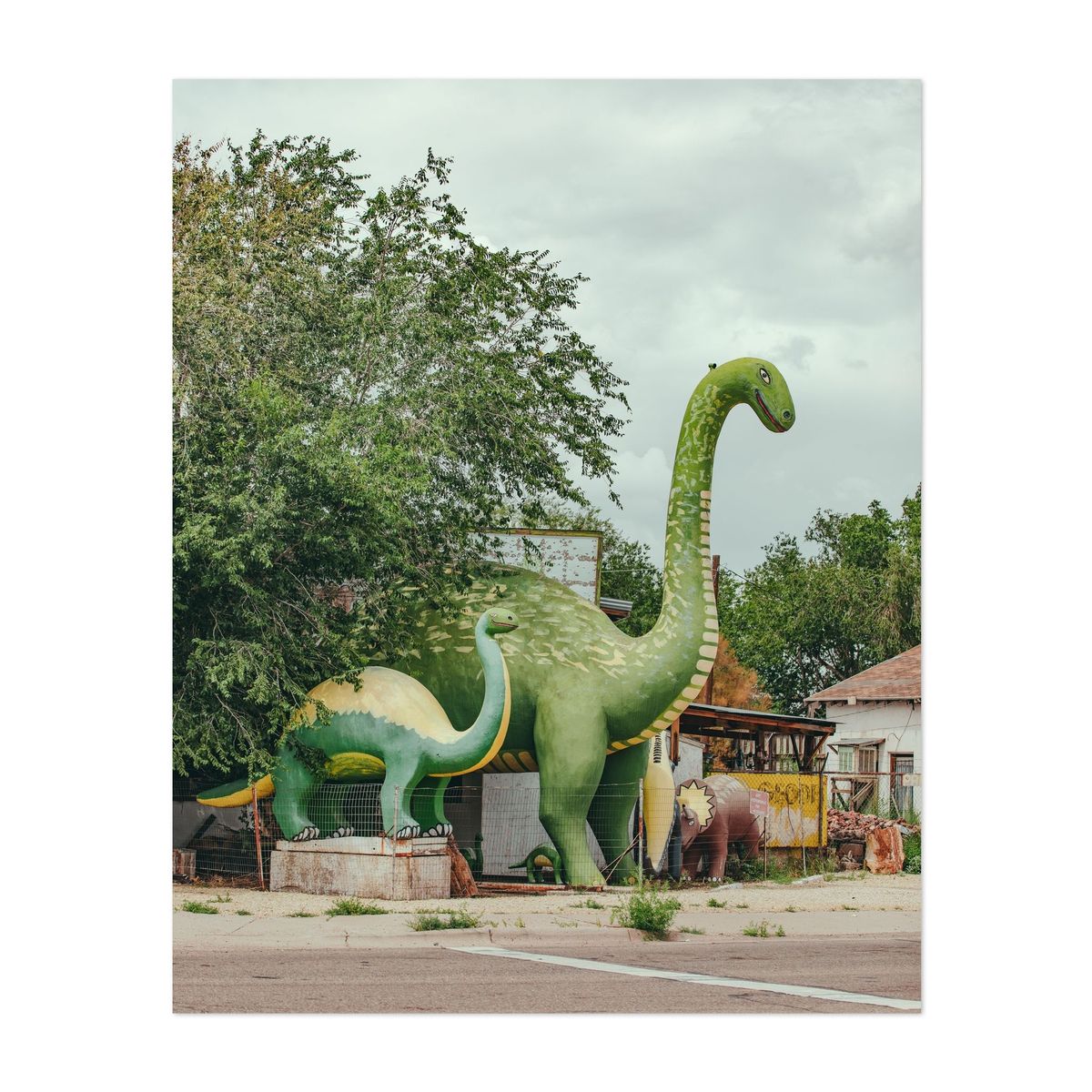 Rainbow Rockshop 02 – image 1 of 2