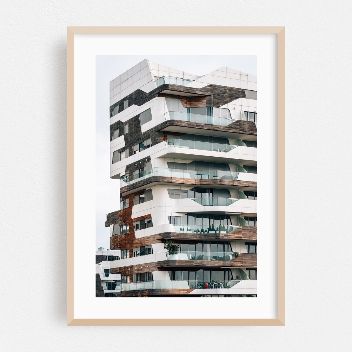 Modern Milano 04 – image 1 of 16