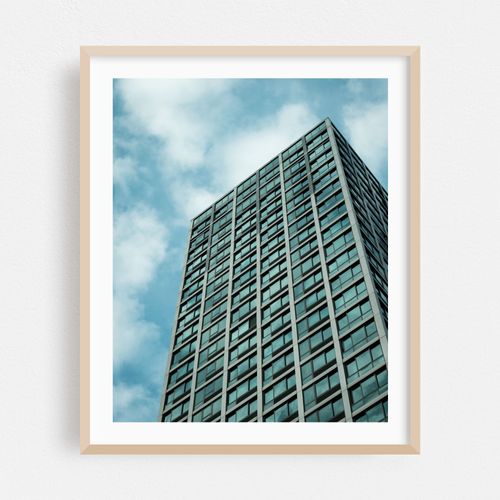 Modern LIC 03