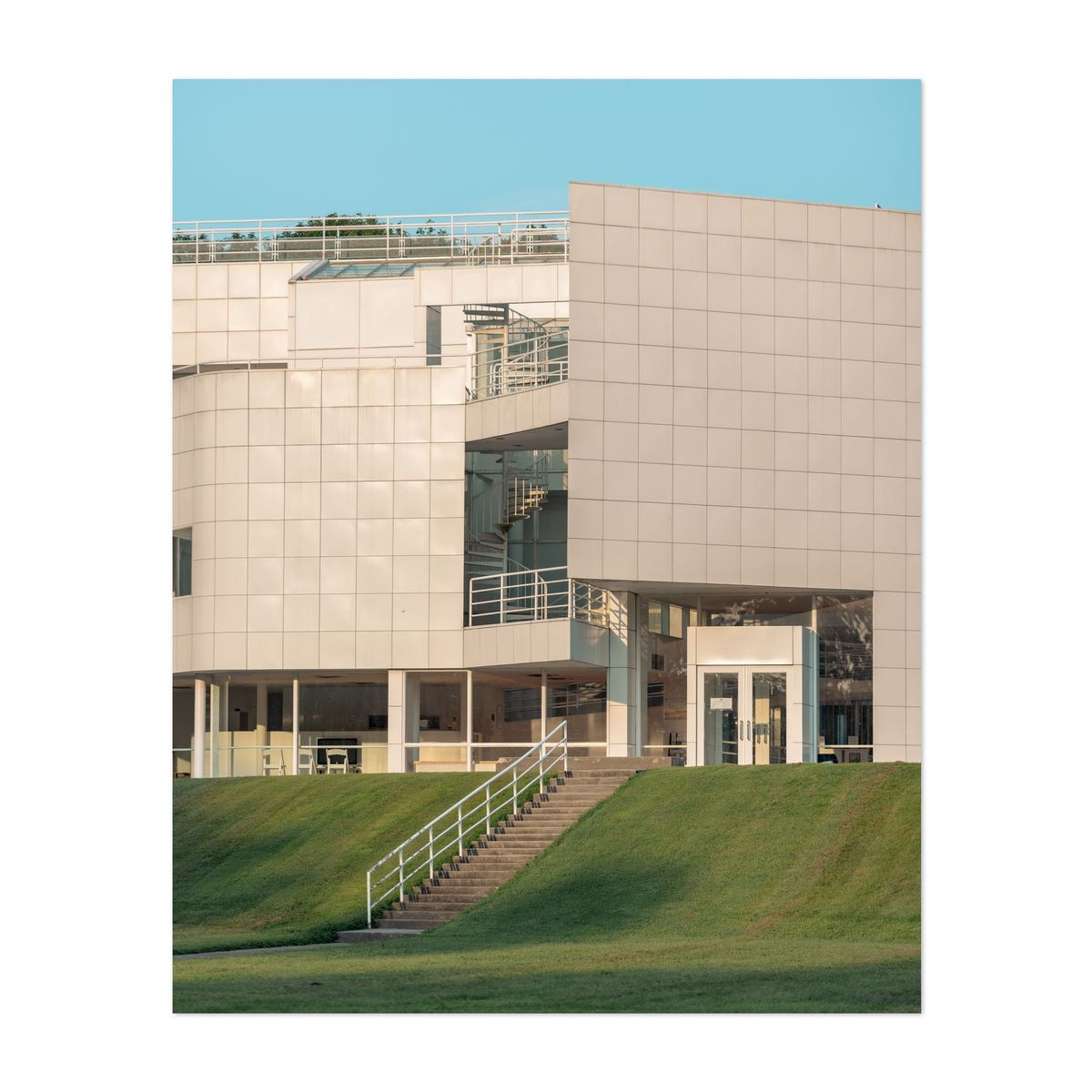 Atheneum Visitors Center at Sunset 02 – image 1 of 2