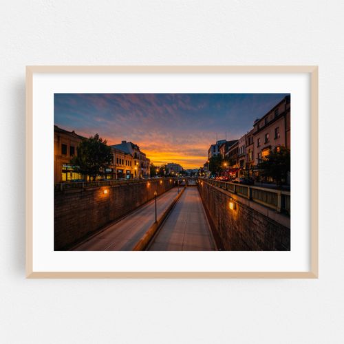 Connecticut Avenue 01