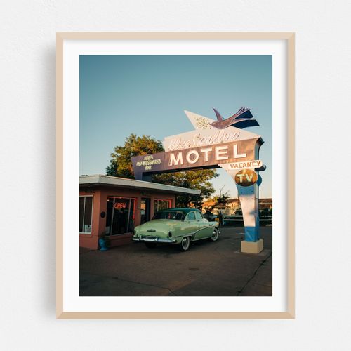 Blue Swallow Motel, Route 66 01