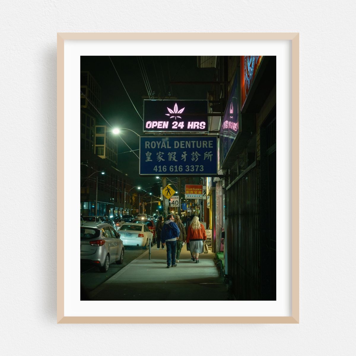 Dundas Street, Kensington Market – image 1 of 12