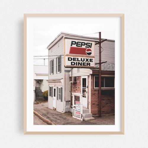 Deluxe Diner