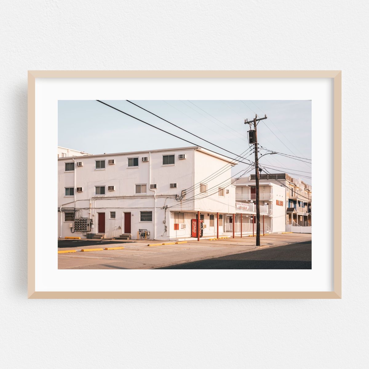 Malibu Motel – image 1 of 6
