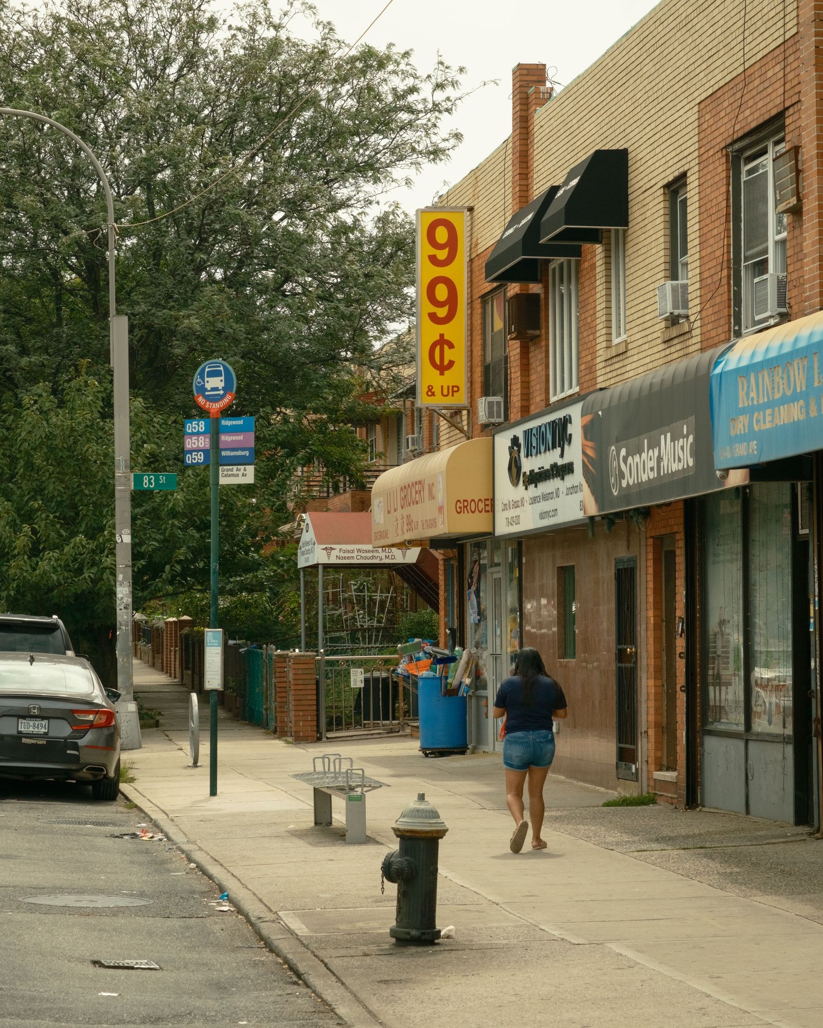 99¢ & Up, Elmhurst