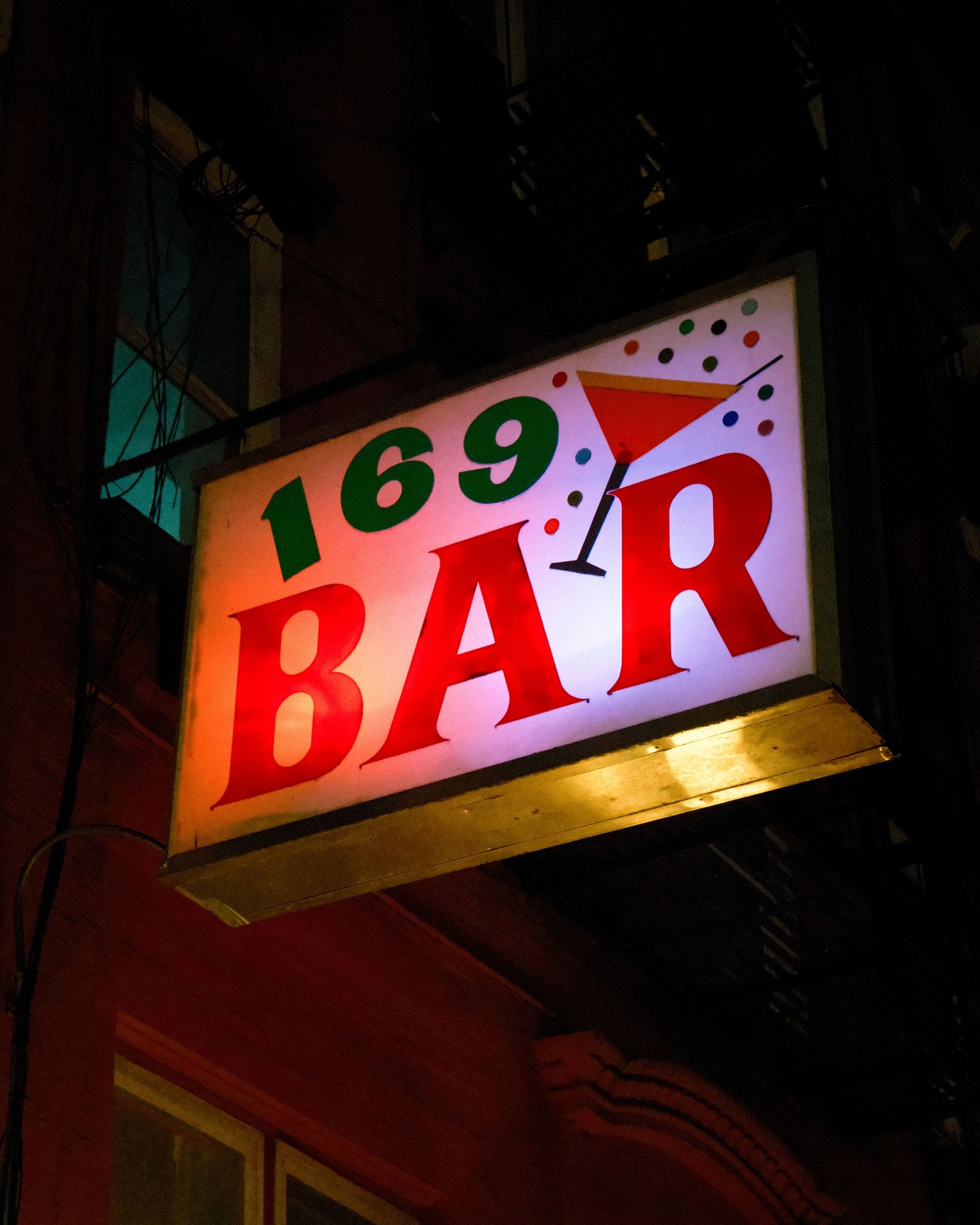 169 Bar, East Broadway