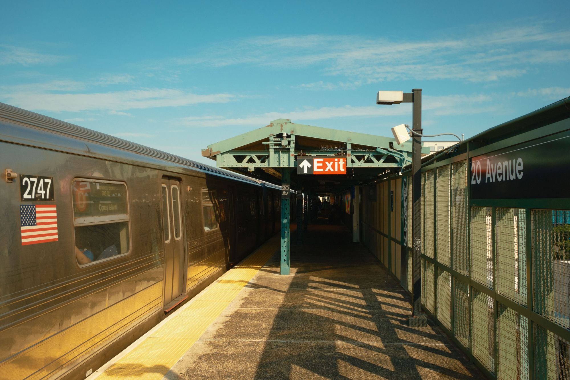 20th Avenue Station, Brooklyn