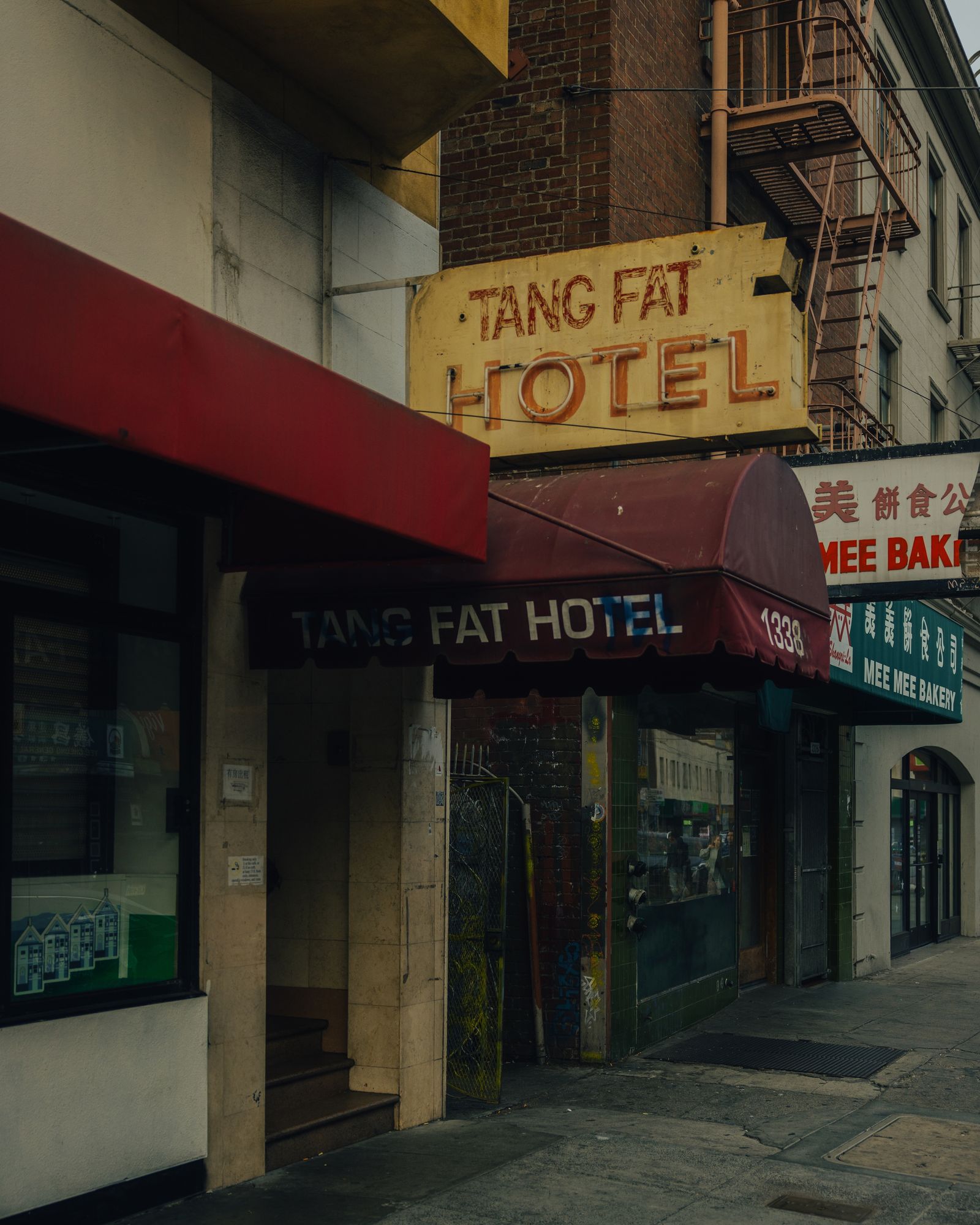 Tang Fat Hotel 01