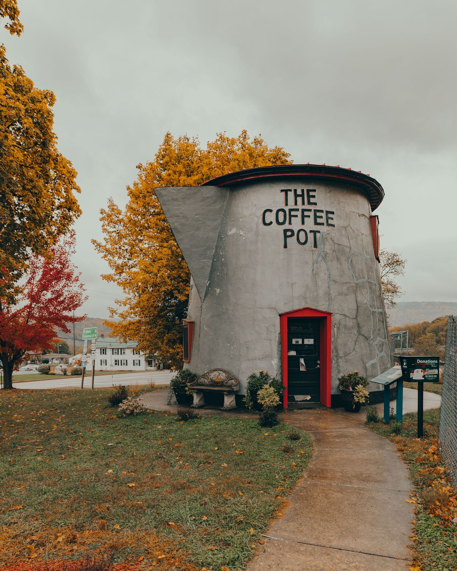 The Coffee Pot 01