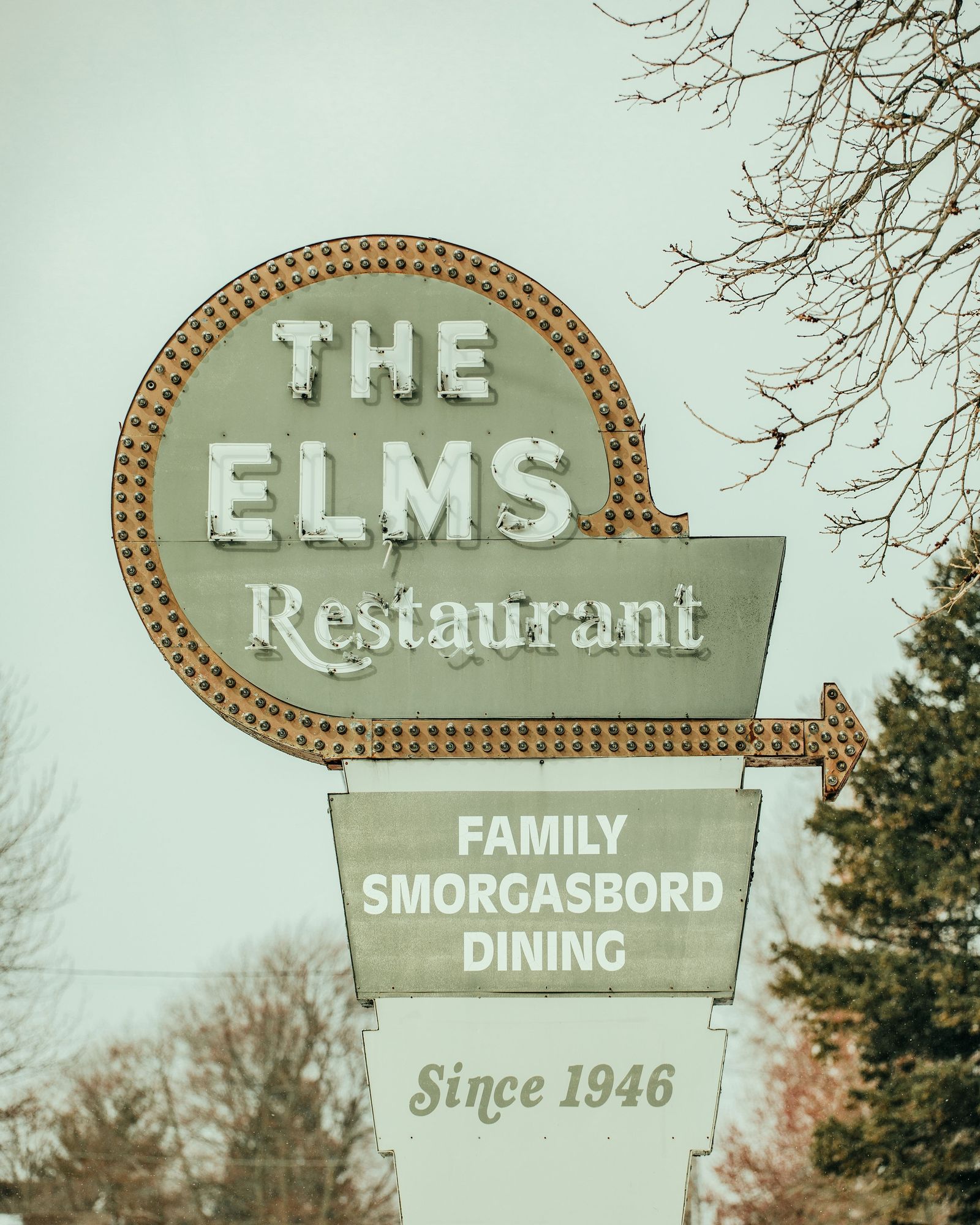 The Elms Restaurant 01
