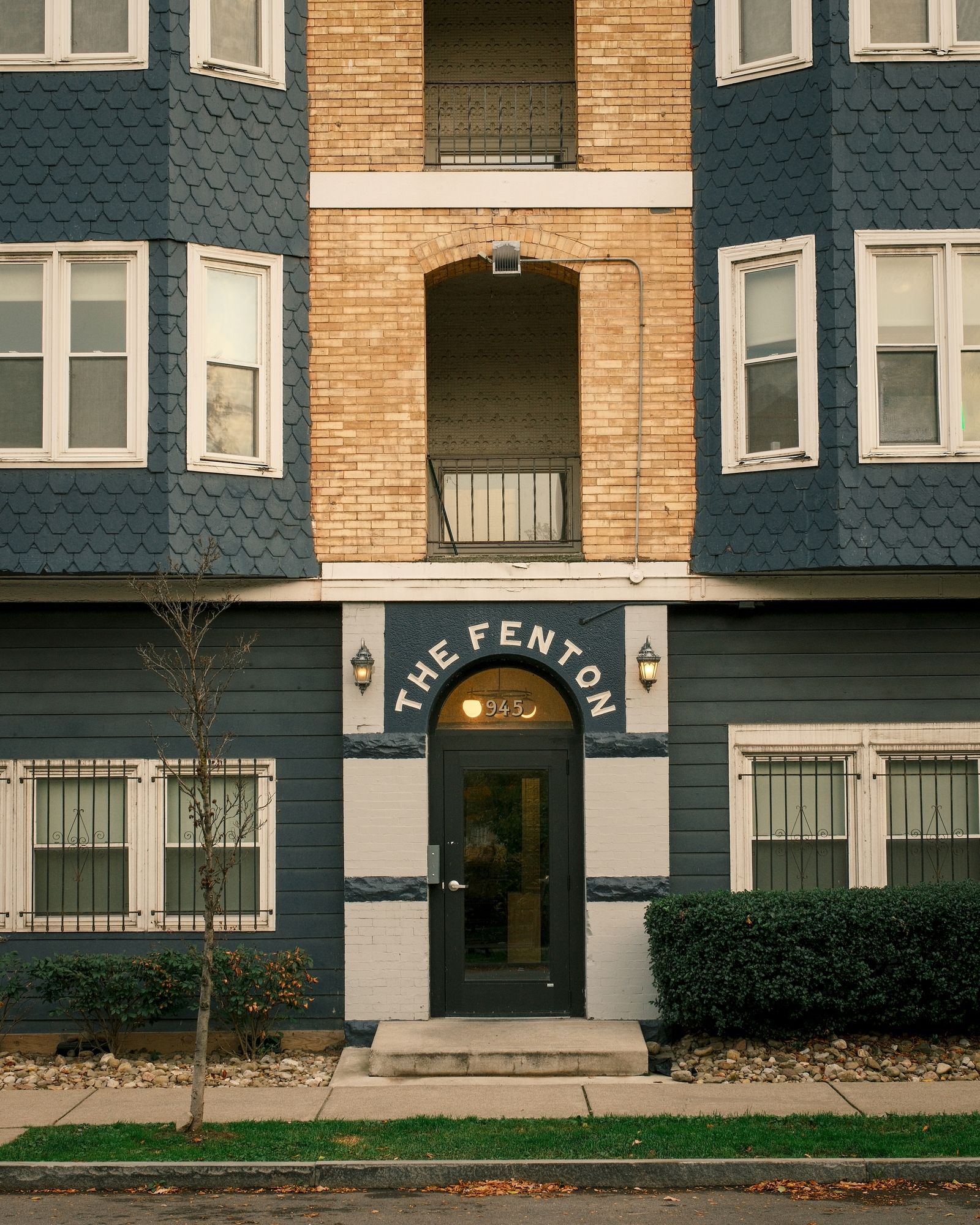 The Fenton, Buffalo