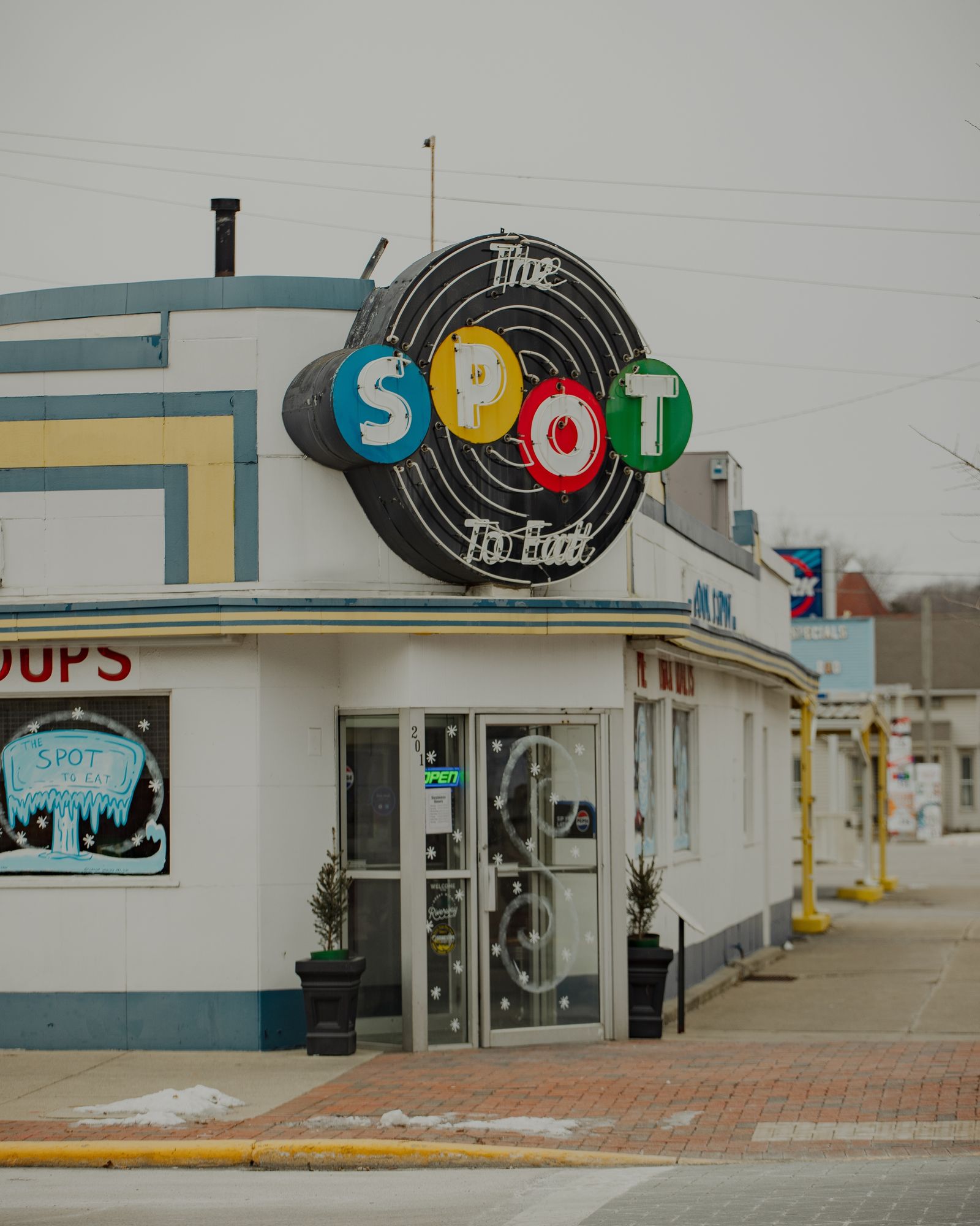 The Spot Restaurant 01