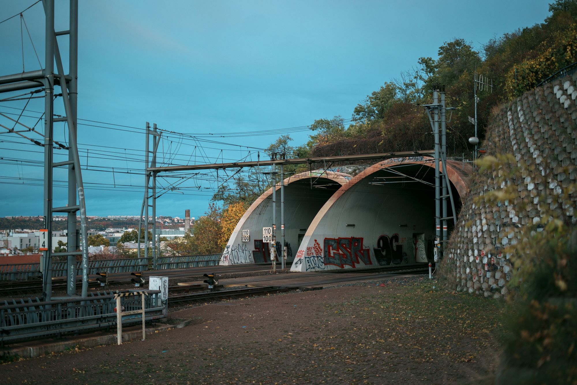 Tunnels, Prague