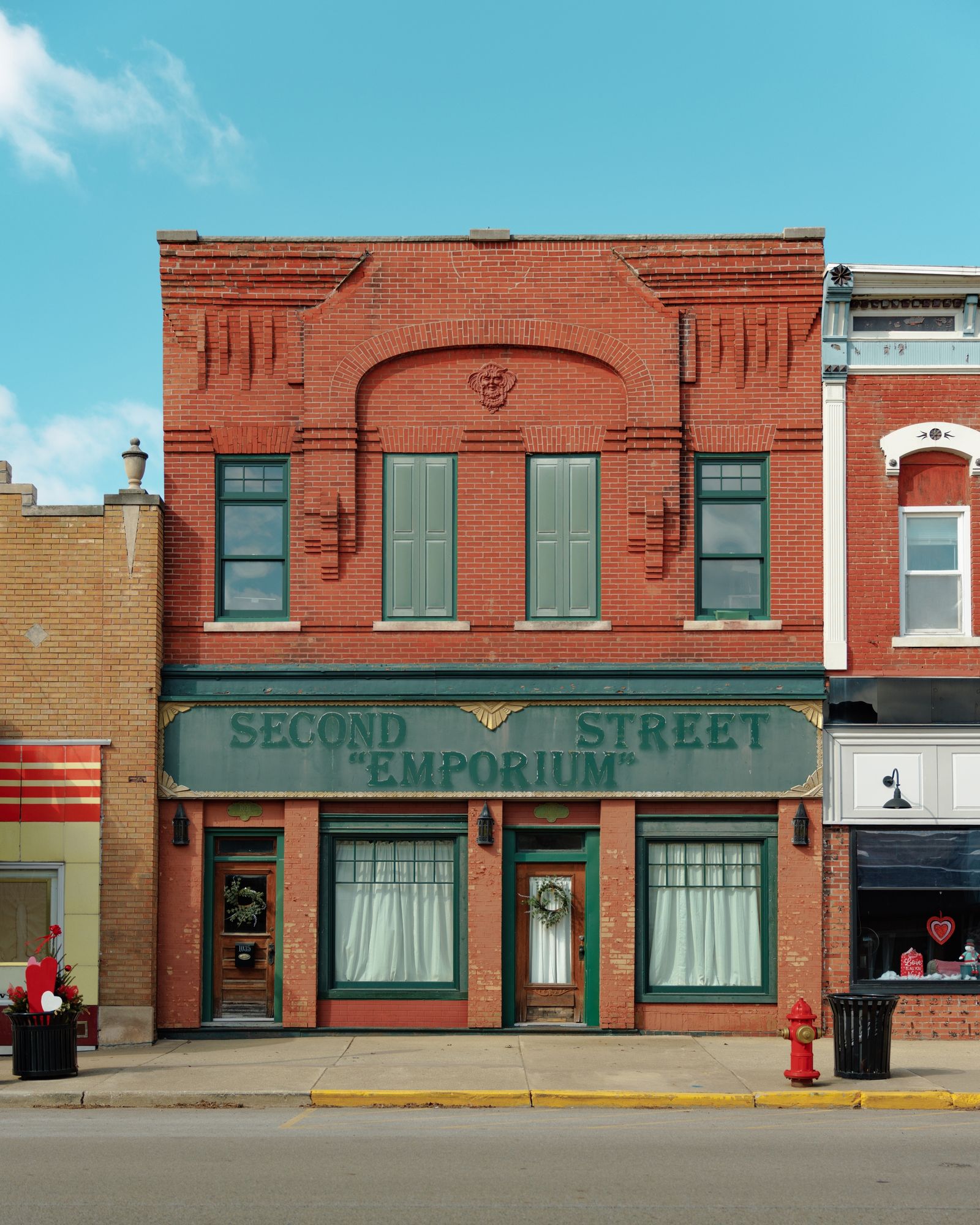 Vacant Second Street Emporium
