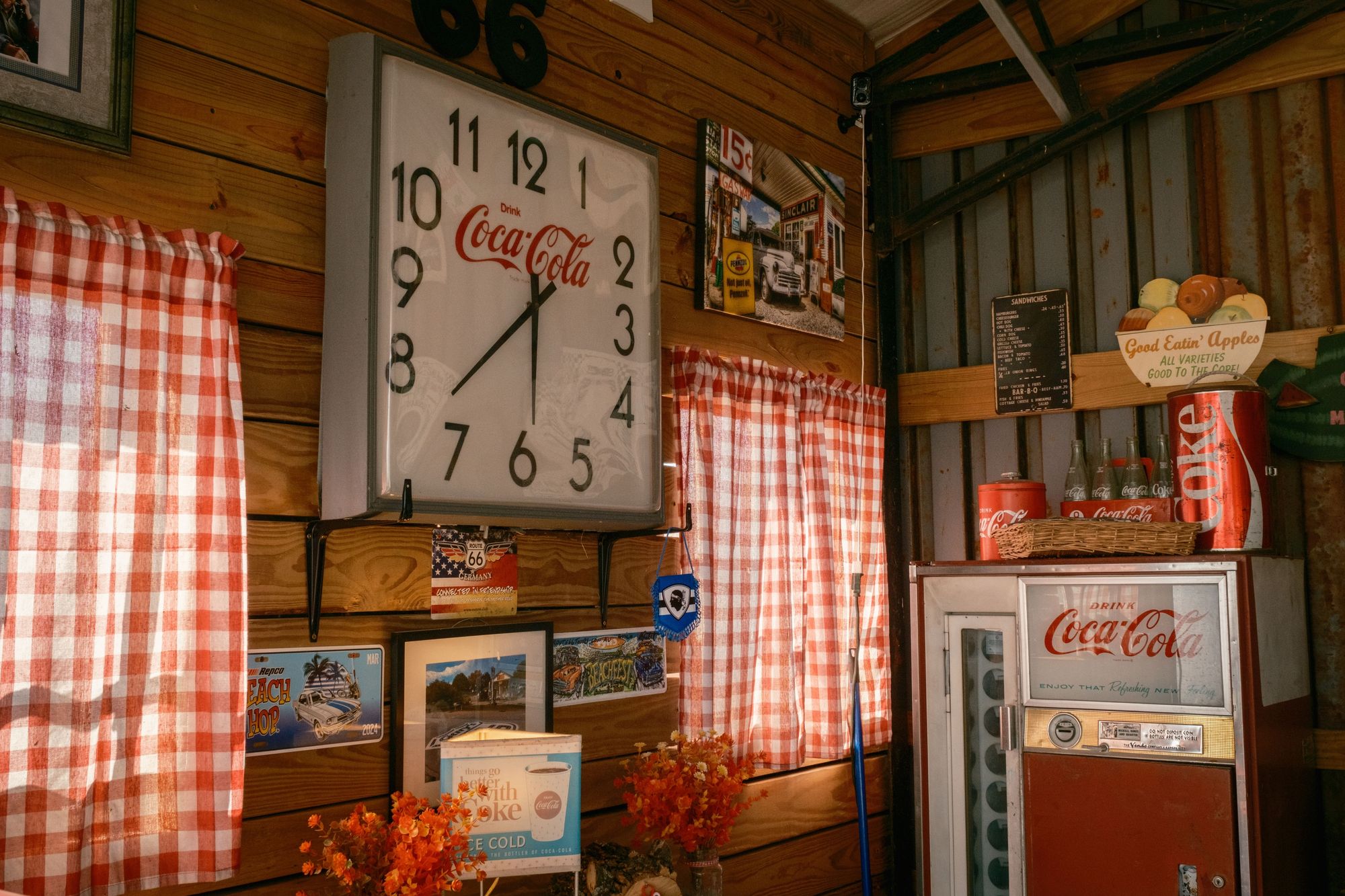 Vintage Items at Gary Gay Parita