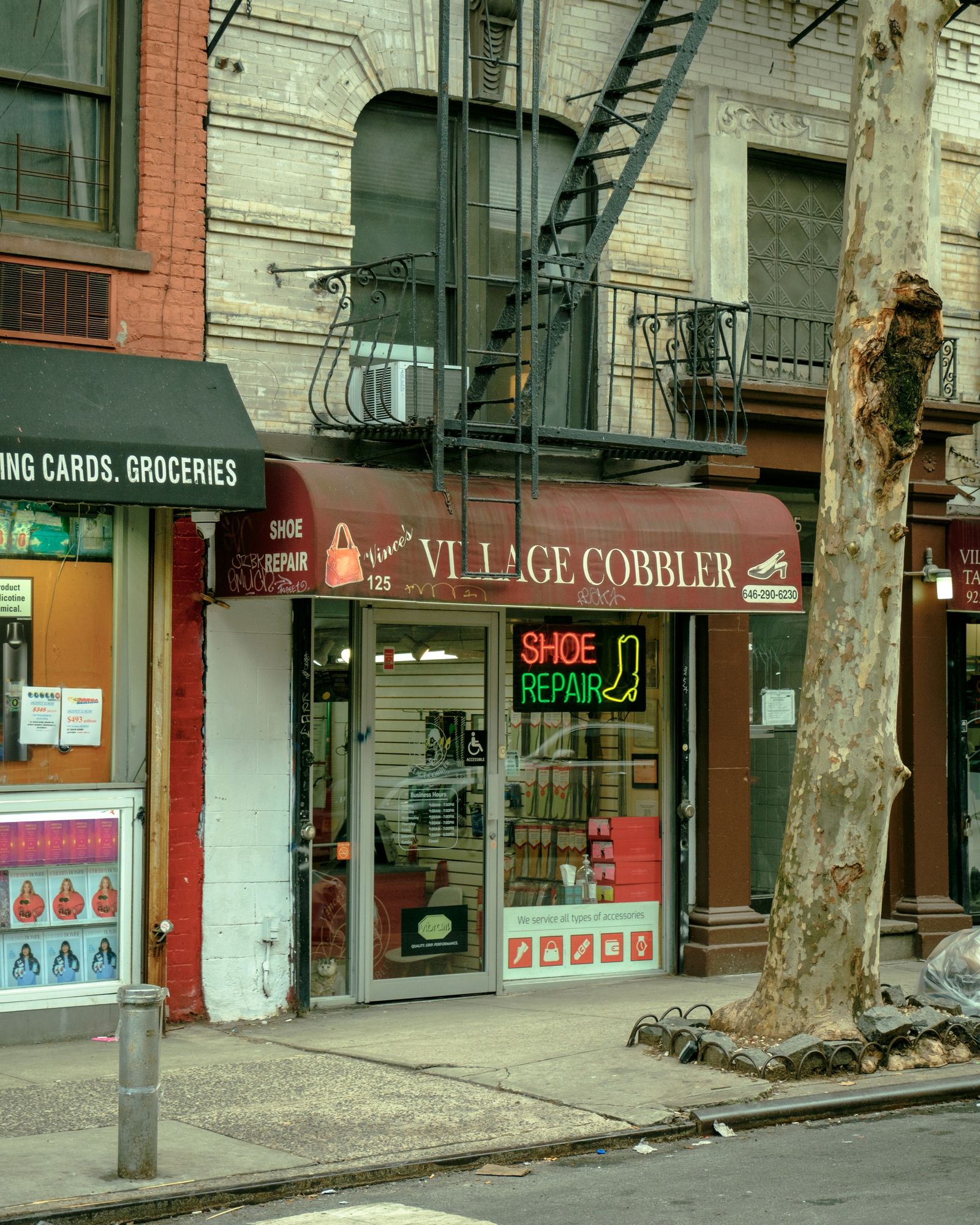 Vince's Village Cobbler, Manhattan