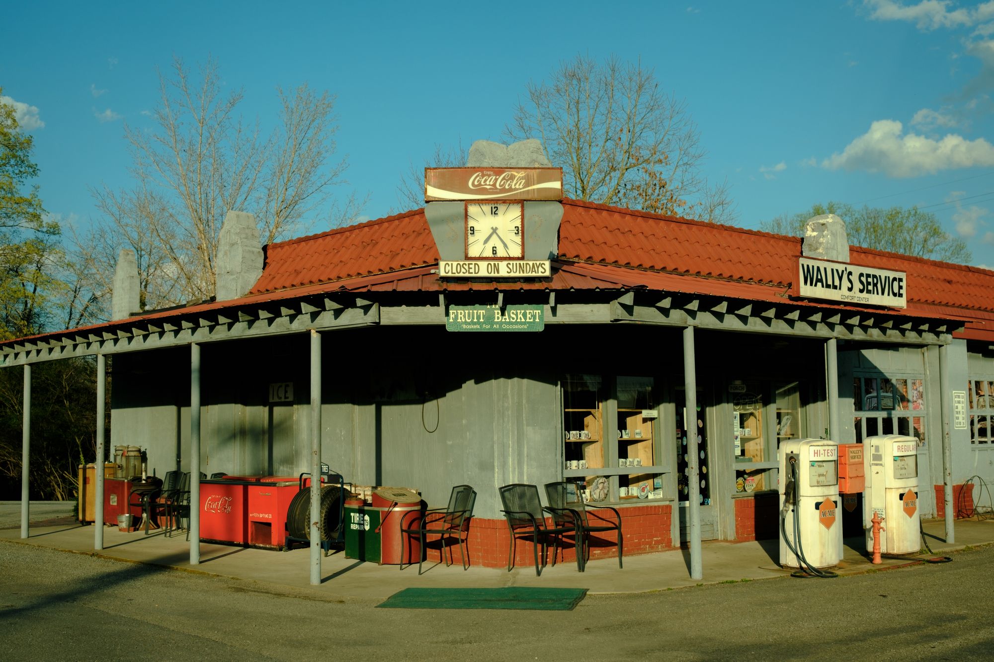 Wally's Service Station, Mount Airy 04