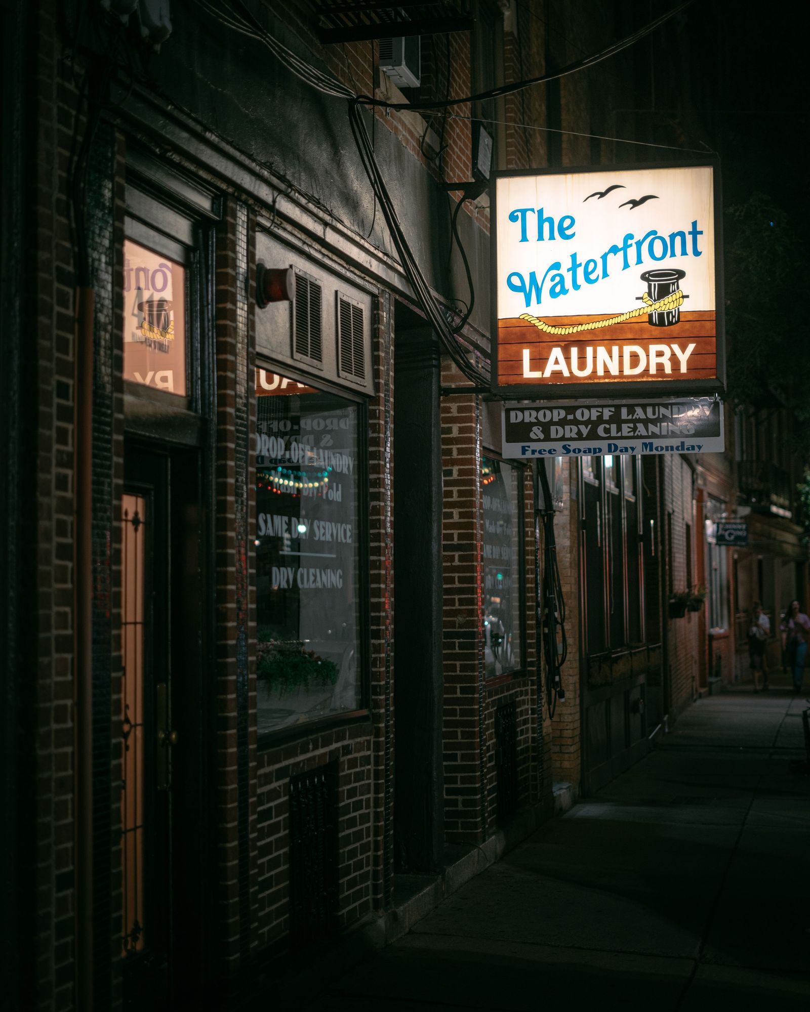 Waterfront Laundry, Boston