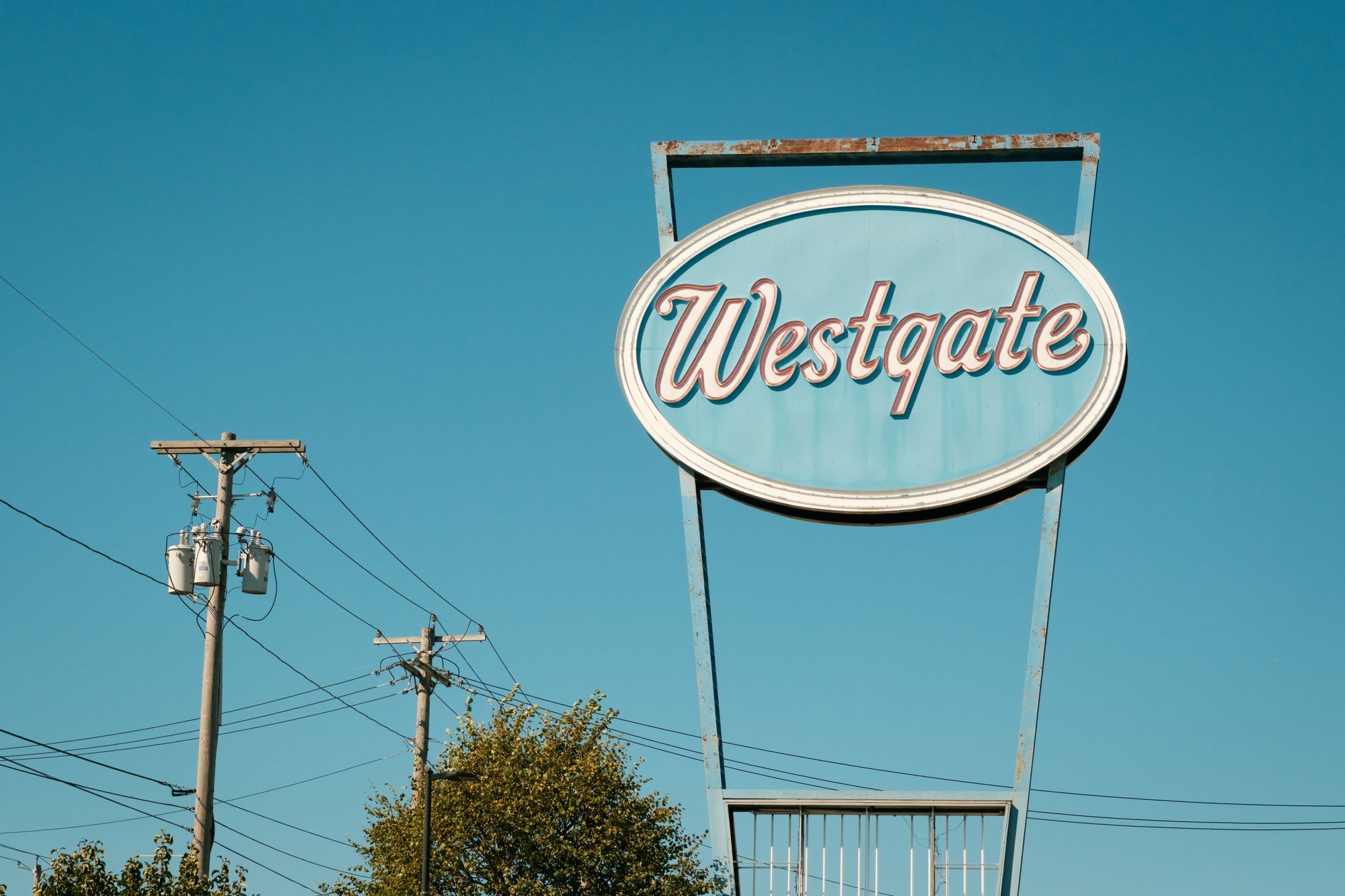 Westgate Plaza, Albany
