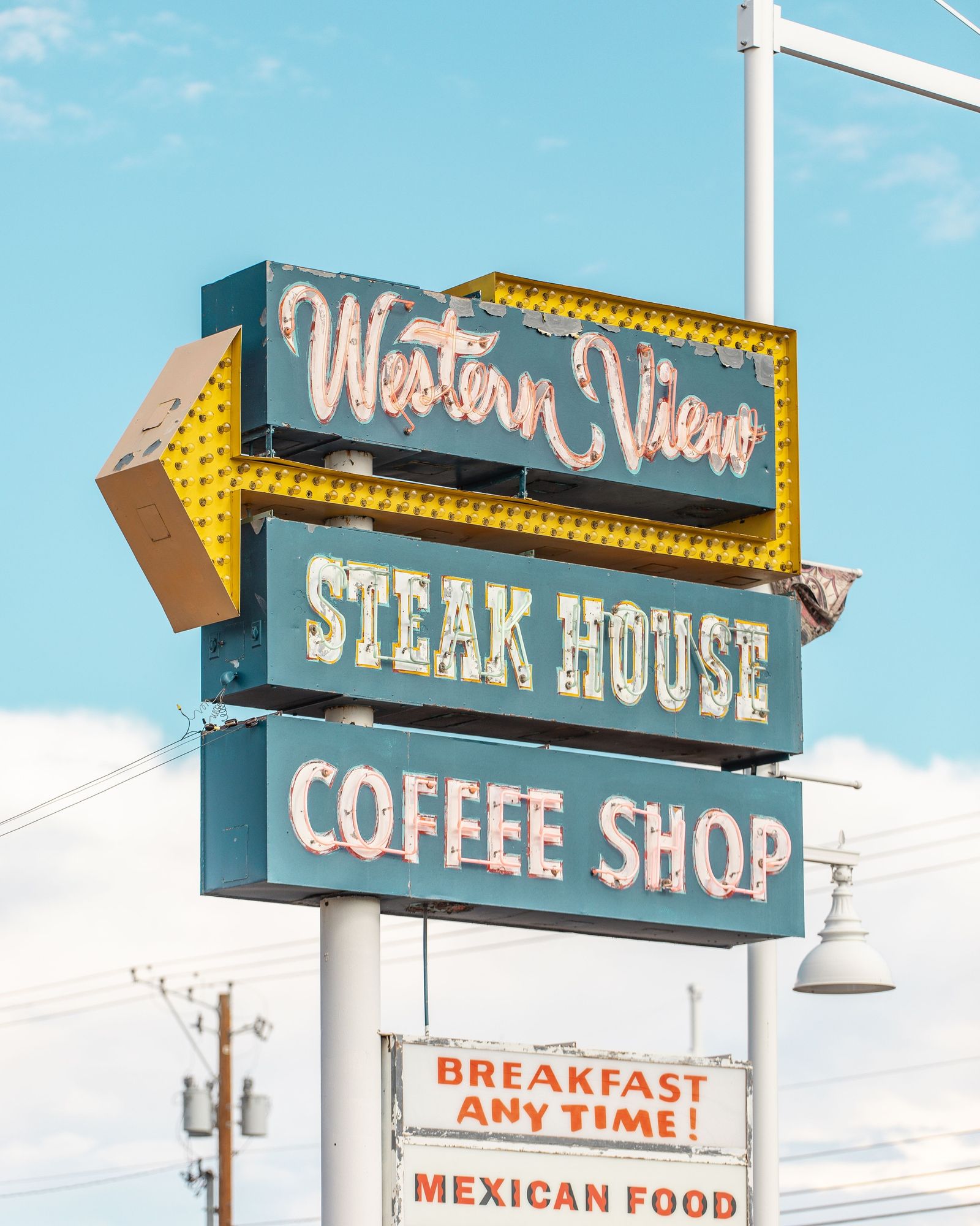 Western View Steak House 02