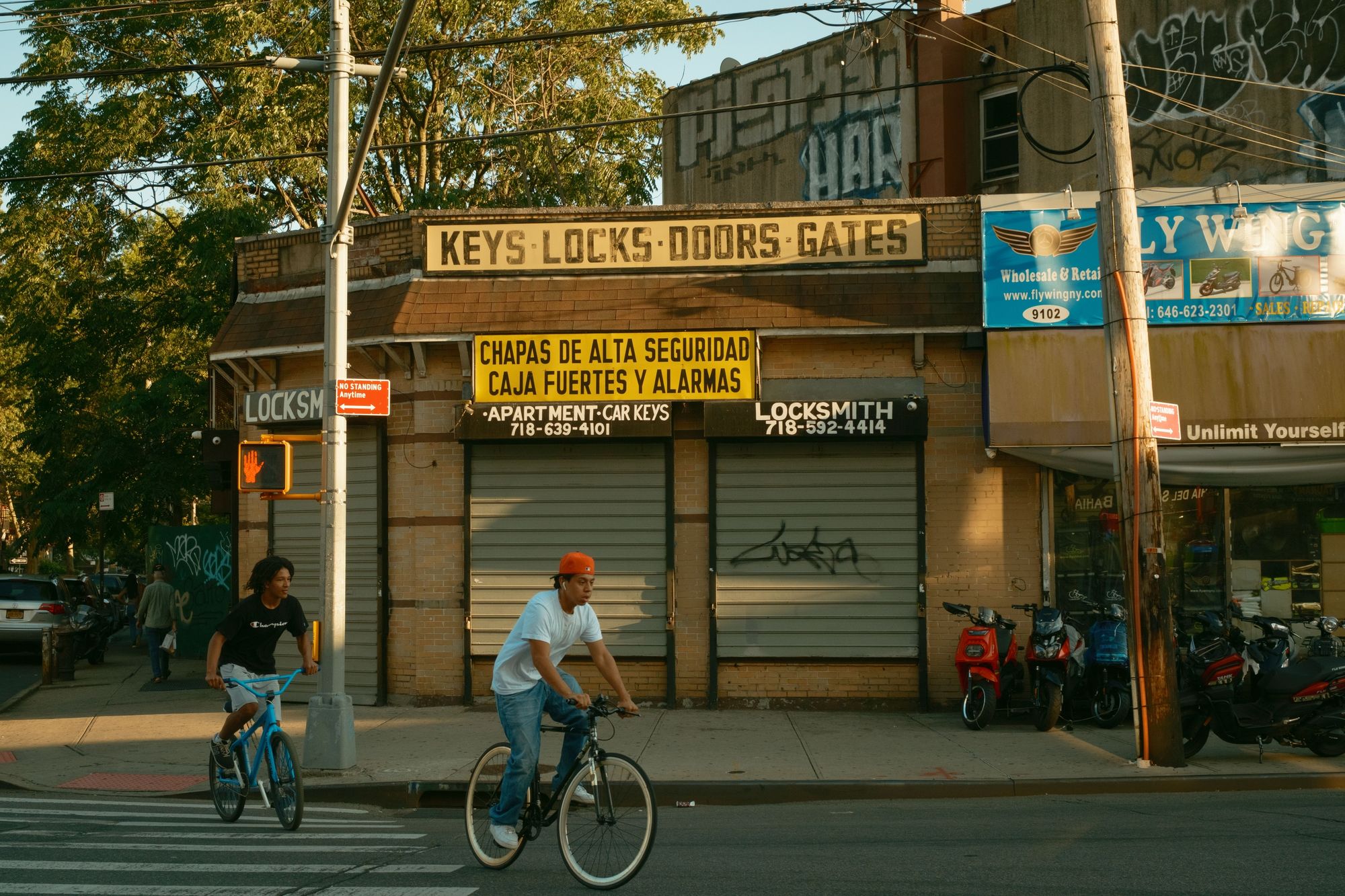 White's Locksmith, Elmhurst 01