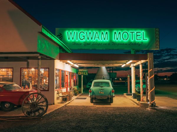 Hotels & Motels
