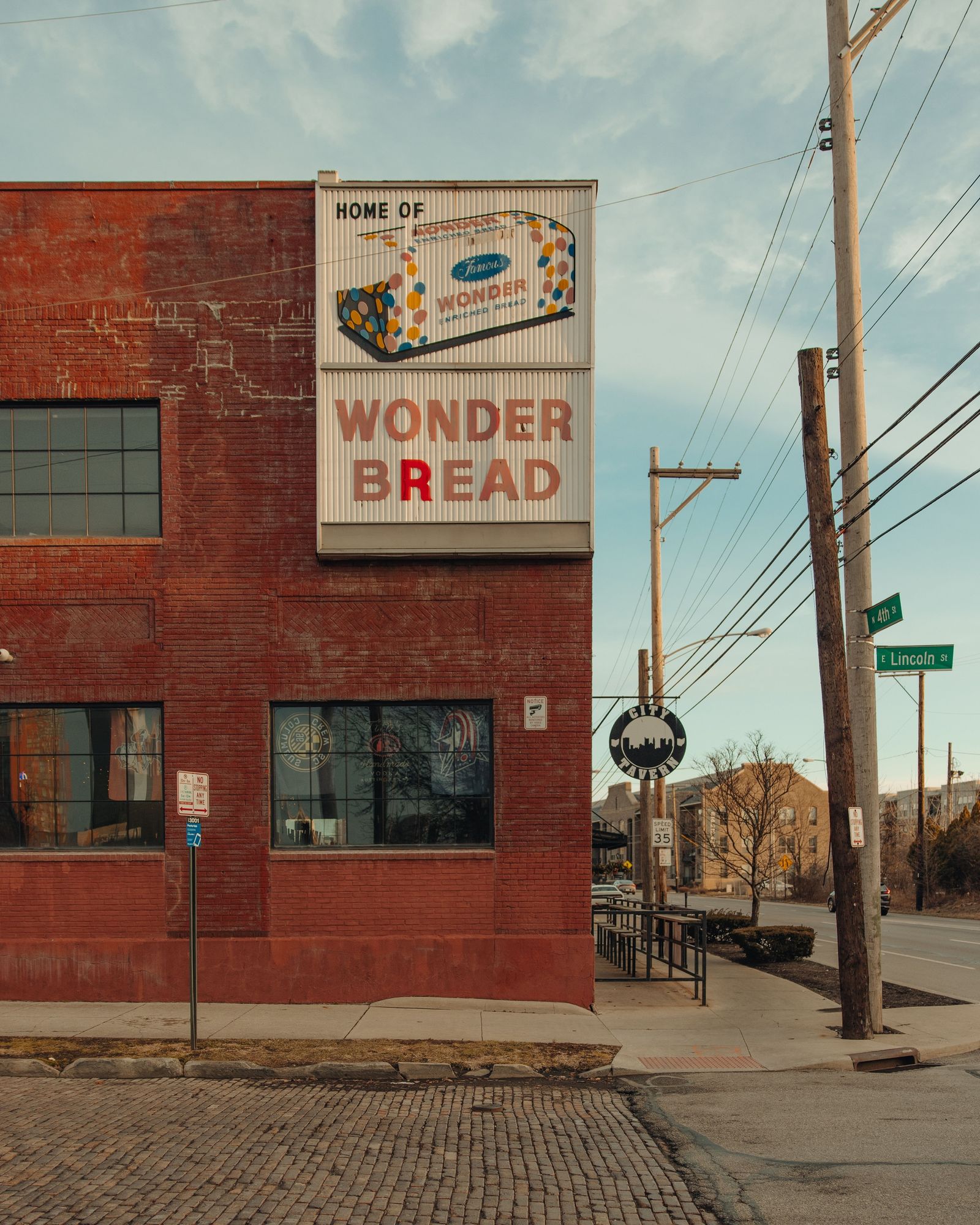 Wonder Bread Sign 04