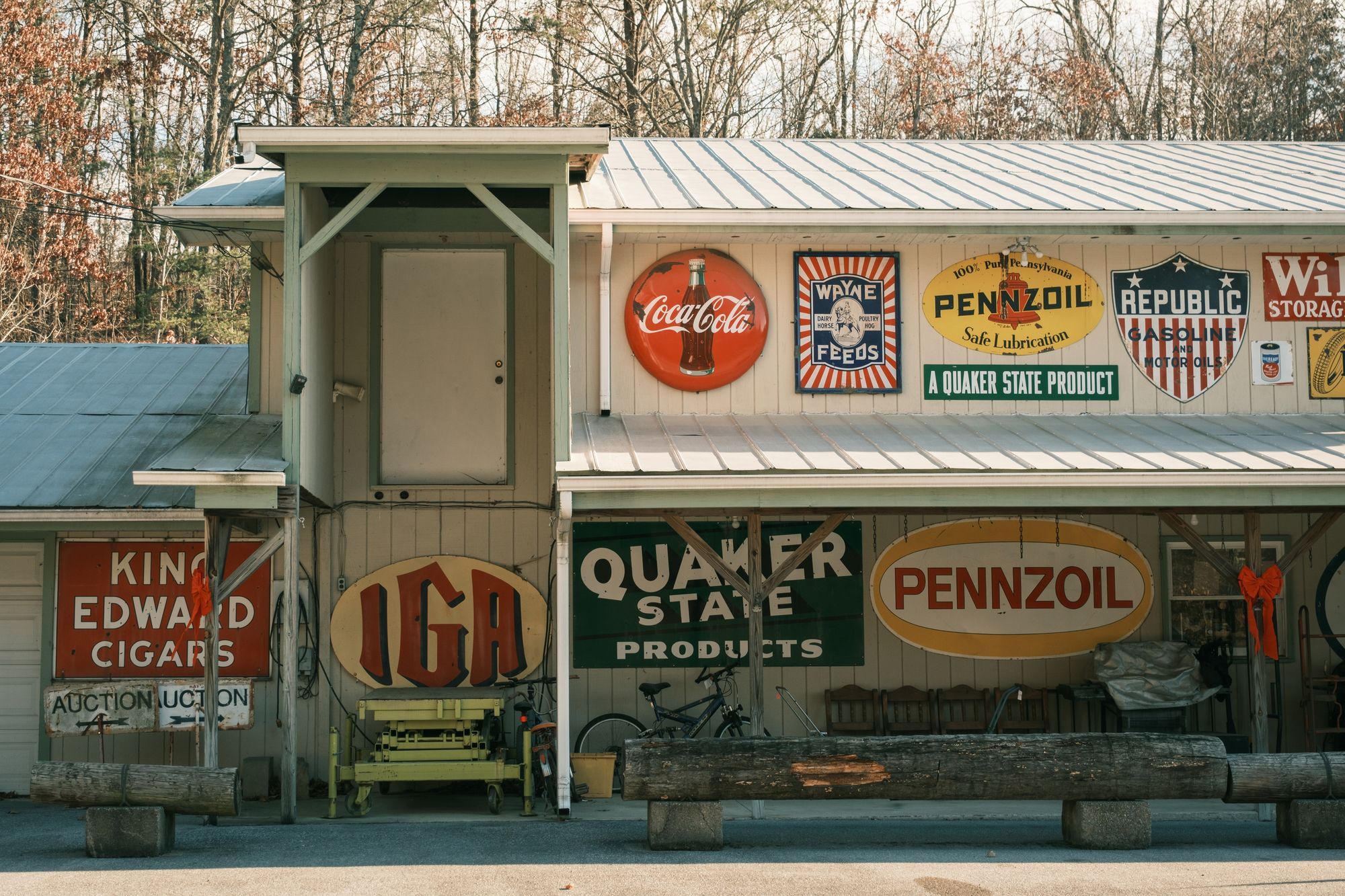 Youngblood's Antiques, Berkeley Springs 02