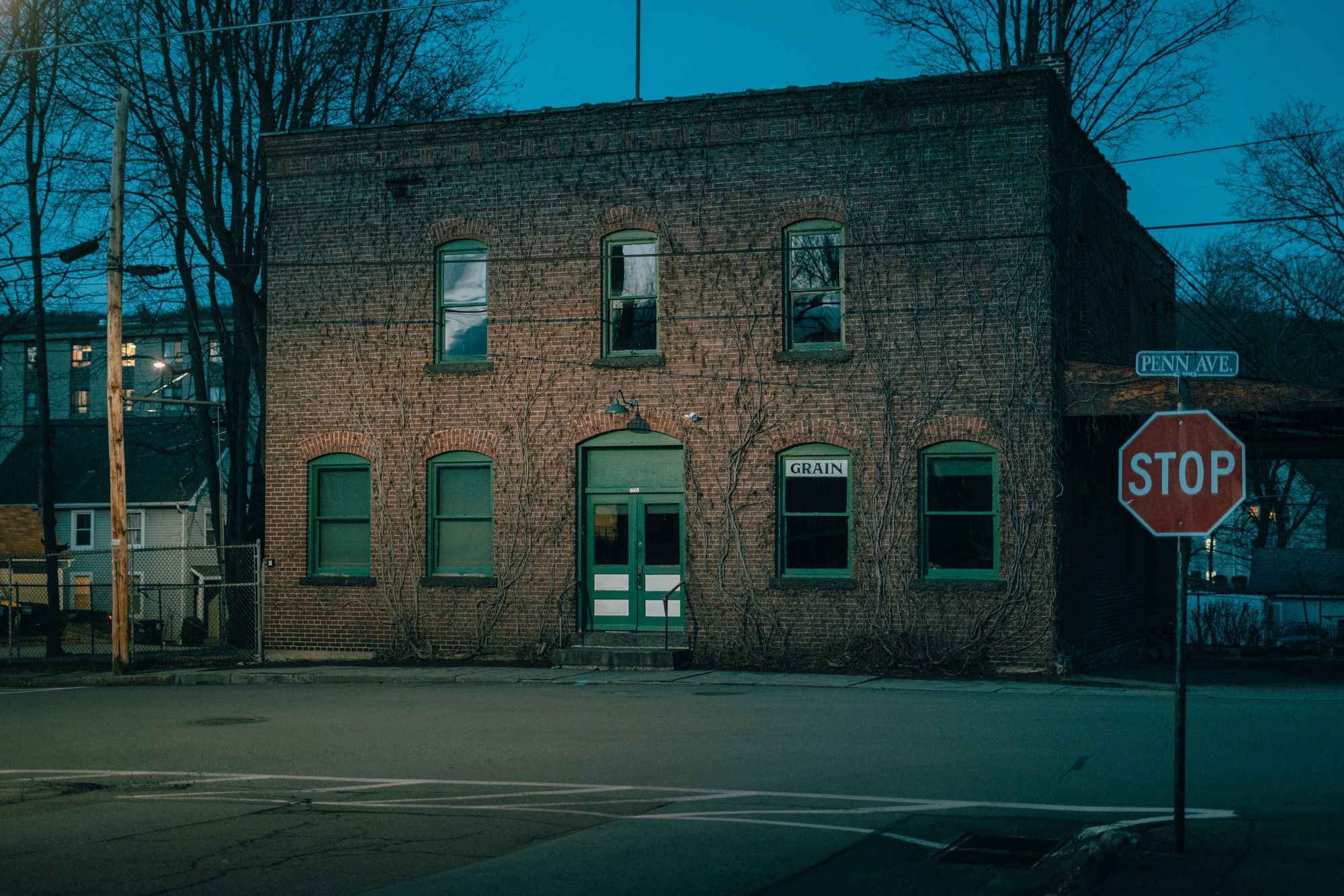 A Night in Hawley 01