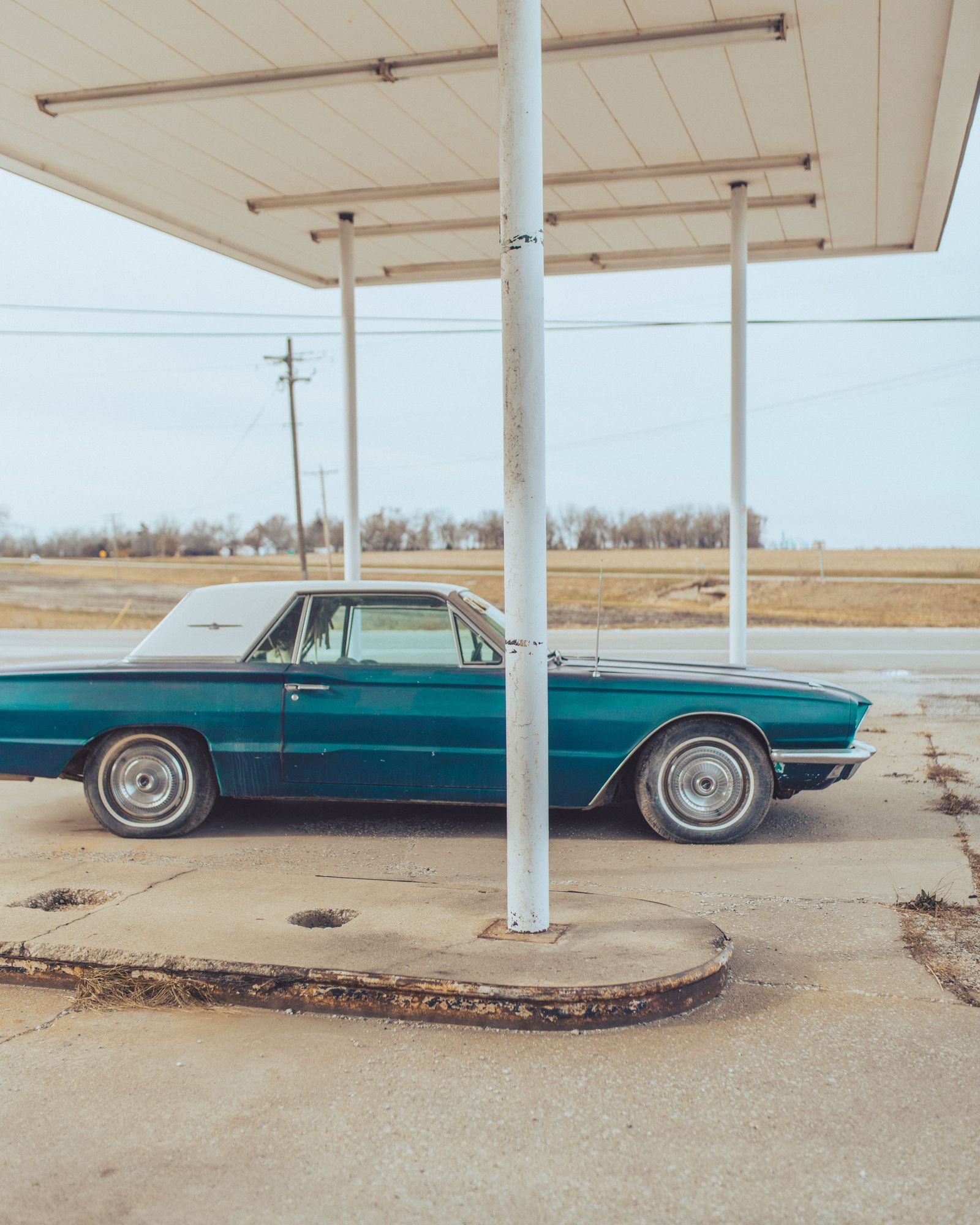 Abandoned Car in Chenoa 03
